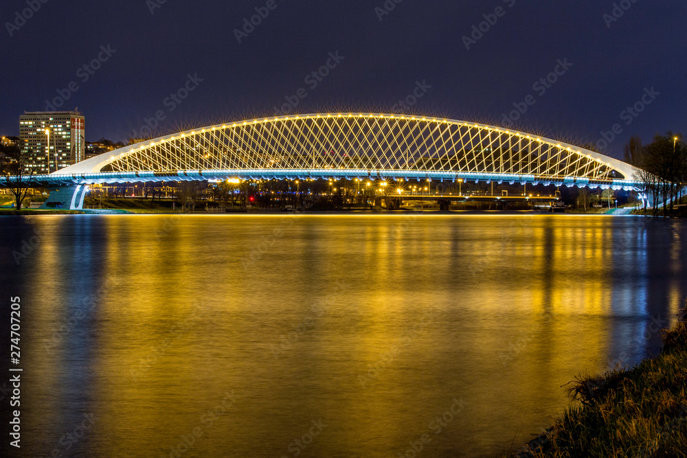 Obraz premium Trojský most