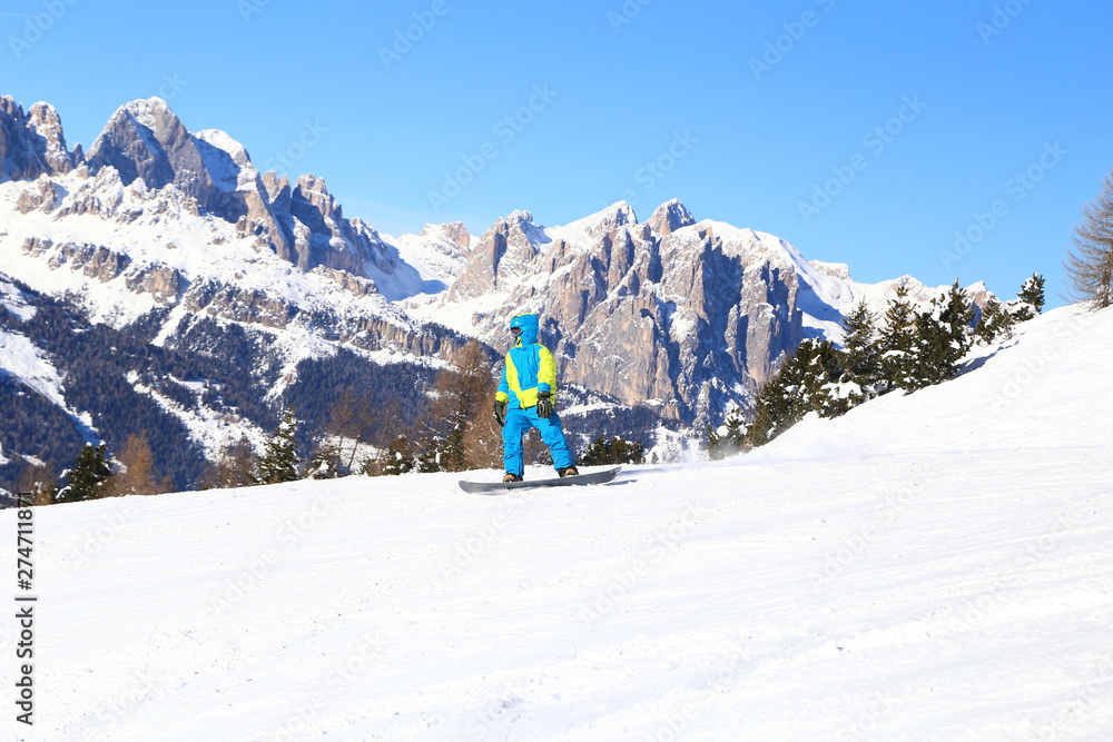 Snow-capped mountains in Trentino Alto Adige. Mountains in winter. Winter landscape in the Alps Mountains, Moena, Val di Fassa. Snow-capped mountains in Trentino Alto Adige. Mountains in winter. Winter landscape in the Alps Mountains, Moena, Val di Fassa.