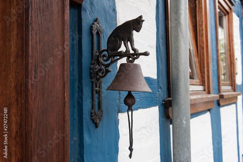 Originelle und scxhöne Türglocke mit Katze