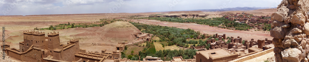 Moroccan earthen clay architecture. Village of the Ait ben Haddou,   Ouarzazate, Morocco, Africa.  UNESCO World Heritage Site