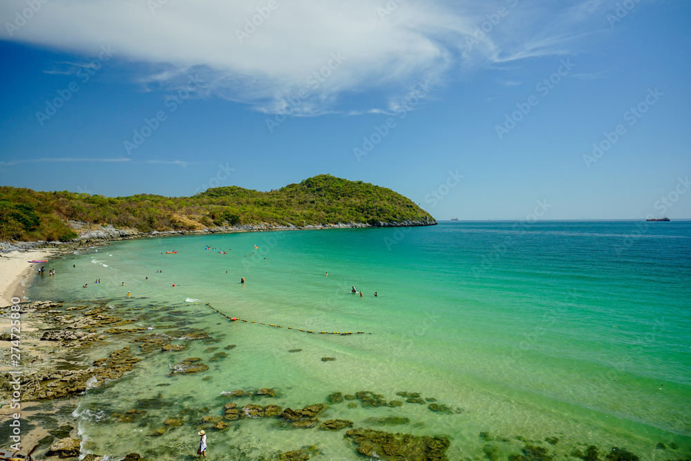 Fototapeta premium The sea landscape on hellfire pass beach of Koh Si Chang, Chonburi, Thailand.