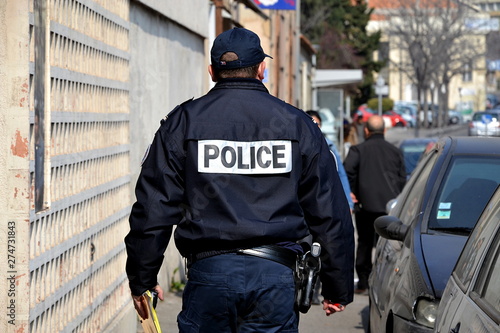 Fototapeta French policeman