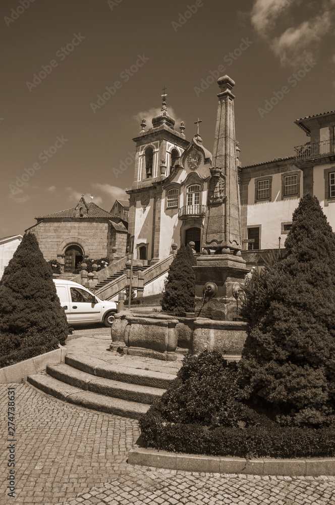 Obraz premium Baroque church with stone pillory