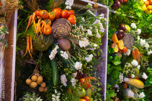Various kinds of tropical f...