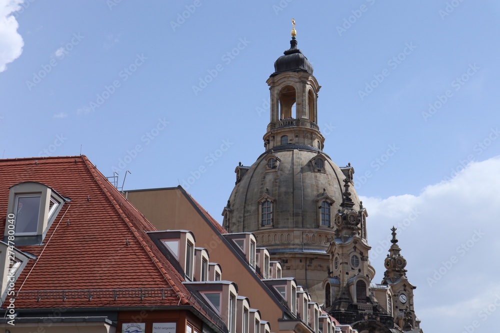 Dresden Altstadt Oldtown Rundgang Sightseeting Brunnen Gebäude Brühlsche Terrasse Alberitum Cannaletto 