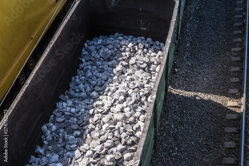 Transportation of rubble, stones in railway cars.