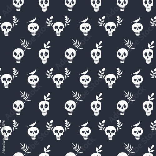 Funny skull regular polka dot pattern