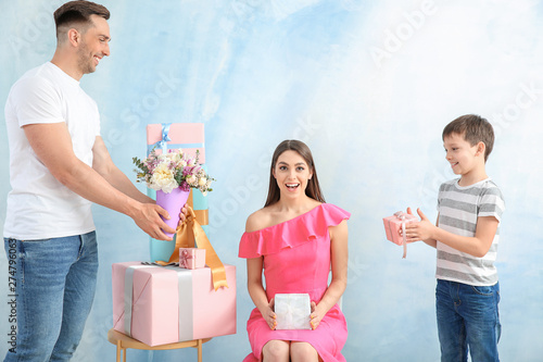 Surprised woman receiving g...