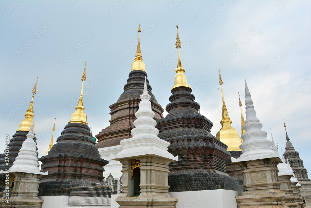 Fototapeta premium temple in thailand