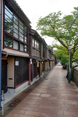 日本・金沢・古い町並み・主計町 © maru54