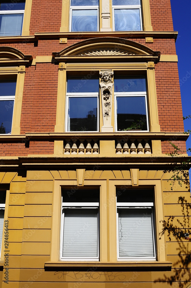 Obraz premium Fenster der Stadt