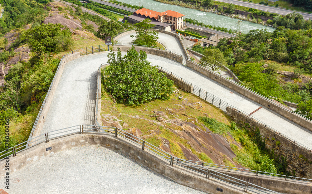 access ramp to the fort of bard/access ramp for cars and pedestrians ...