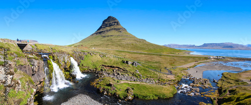Islande / Kirkjufell et Kirkjufellsfoss 
