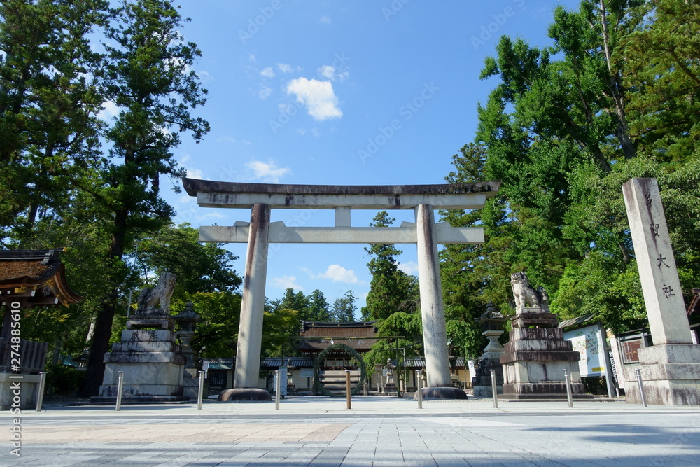 滋賀県、多賀大社の夏越しの大祓の茅の輪と境内の風景