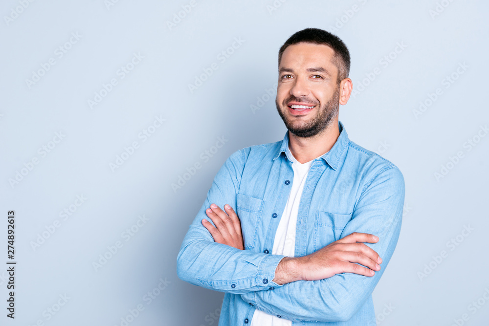 Close up photo amazing he him his guy macho perfect appearance white teeth arms crossed self-confident best worker boss chief nice mood wear casual jeans denim shirt isolated grey background Close up photo amazing he him his guy macho perfect appearance white teeth arms crossed self-confident best worker boss chief nice mood wear casual jeans denim shirt isolated grey background