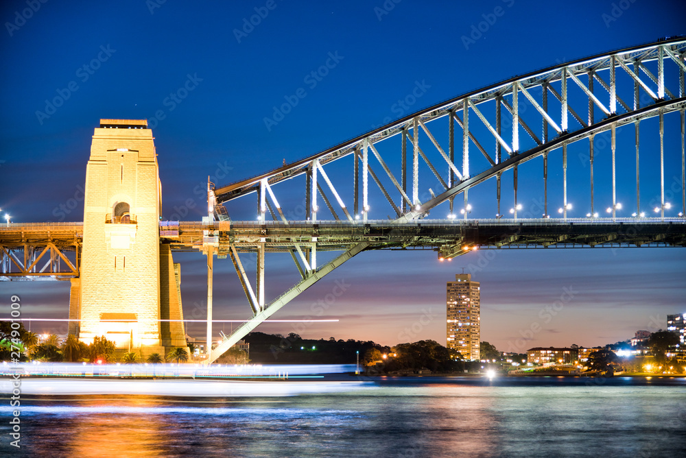 Naklejka premium Sydney Harbor Bridge at night, Australia