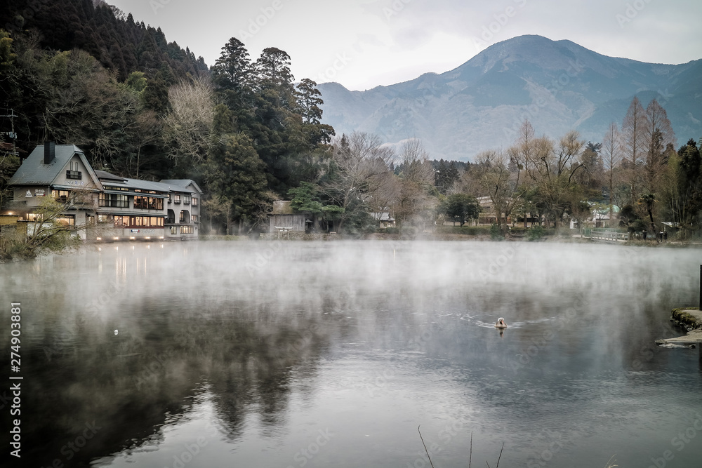 Fototapeta premium Lake at the dawn
