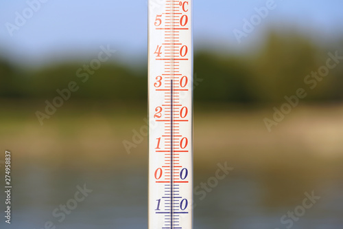 Thermometer during hot weather
