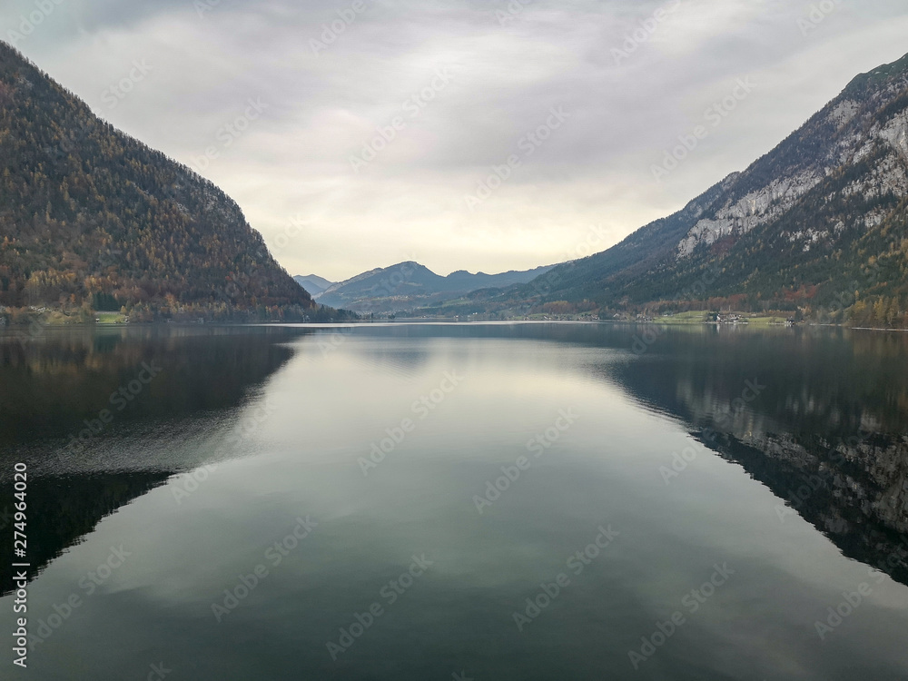Fototapeta premium Obertraun lake in the mountains