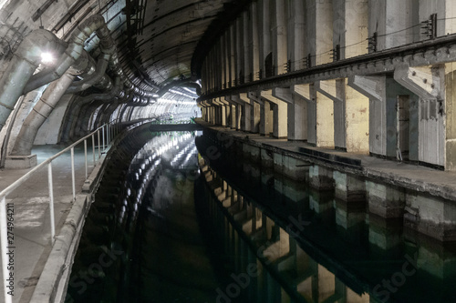 Undeground water tunnel photo