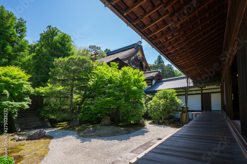 Photos 京都　泉涌寺の御座所庭園　新緑　