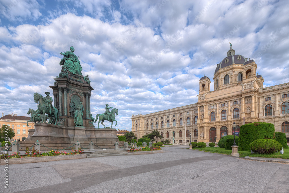 Square of Maria Theresa in Vienna