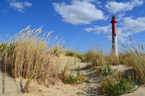Phare de la coubre "Charente Maritime", Plus haut phare de la côte charentaise, protégé au titre des monuments historiques, un musée y retrace la vie des phares dans l'estuaire de la Gironde.