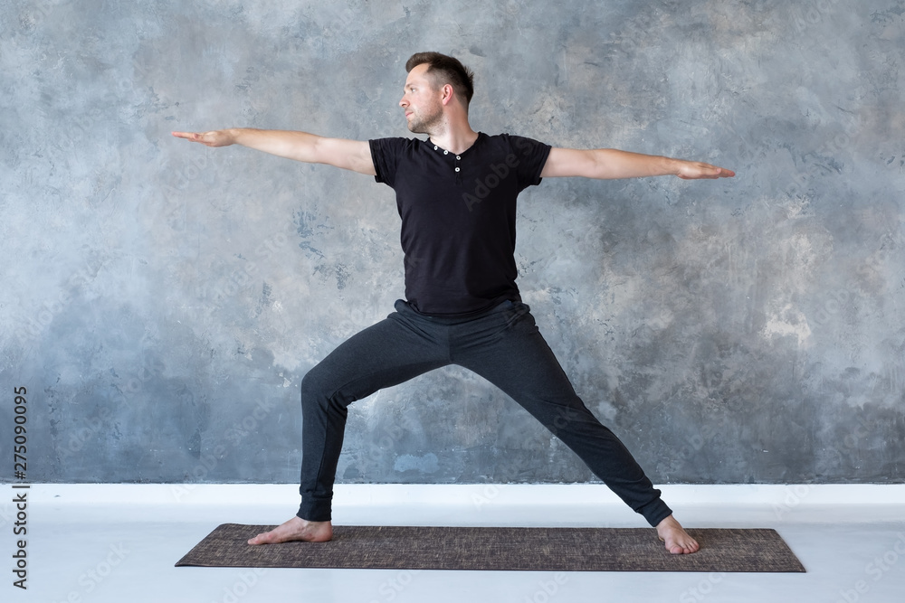 Reverse Warrior Pose: Viparita Virabhadrasana - Modern Yoga