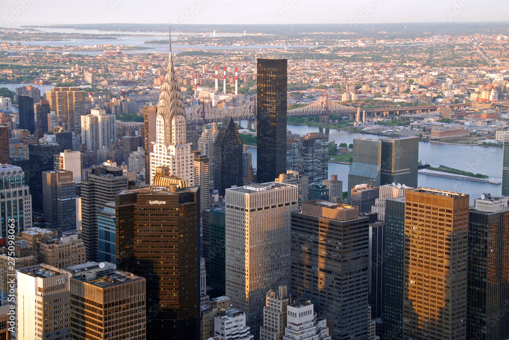 Fototapeta premium widok z lotu ptaka na panoramę Manhattanu