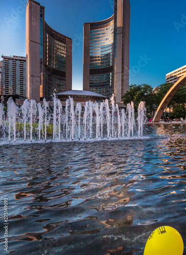 Photography Toronto, Aug 2006 - Vertical shot of City Hall of Toronto behind water fountains