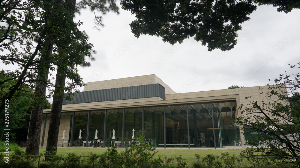 美術館 美術館