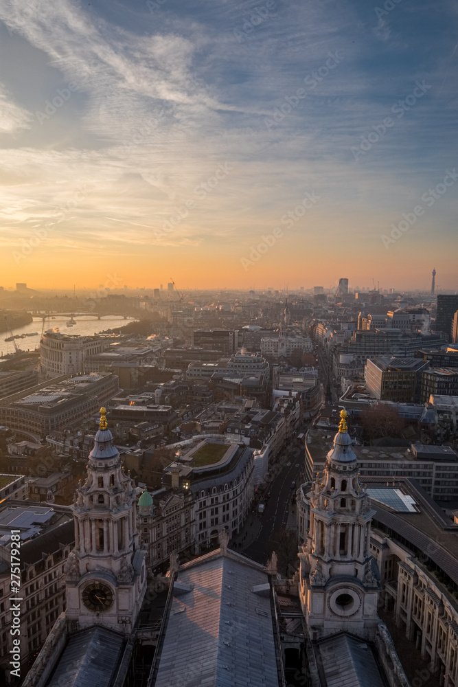 Naklejka premium Aerial view of London from St.Paul's Cathedral, United Kingdom