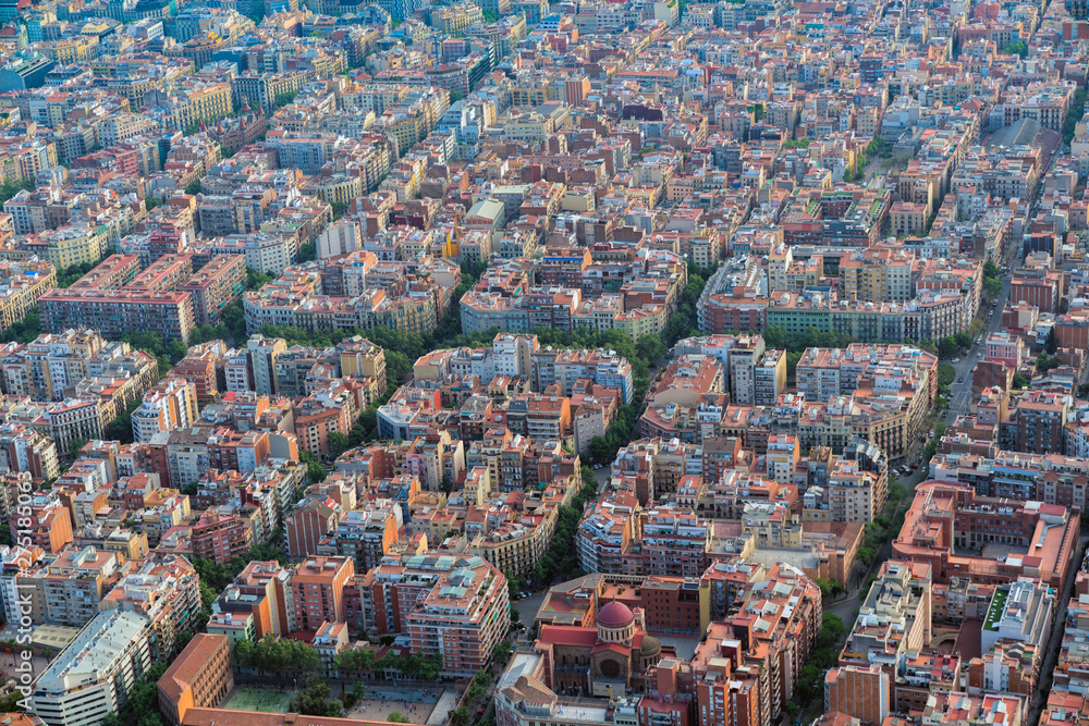 Obraz premium Aerial view of Barcelona main street and city skyline, Spain