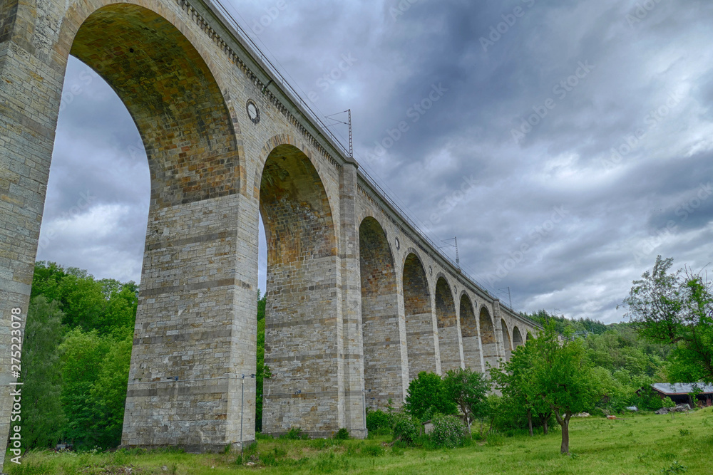 Historische Brücke und Sehenswürdigkeit in Altenbeken