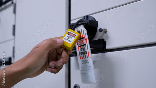Lock out & Tag out, Lock out station, machine - specific Lock out devices , Lock out for electrical maintenance