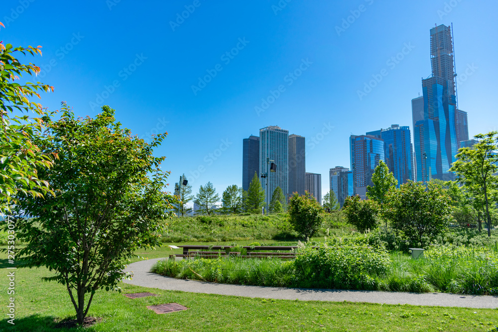 Green Park in the Streeterville Neighborhood of Chicago with Downtown Buildings Green Park in the Streeterville Neighborhood of Chicago with Downtown Buildings