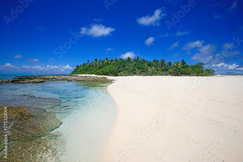 Fototapeta Naklejka Na Ścianę i Meble -  beach and sea