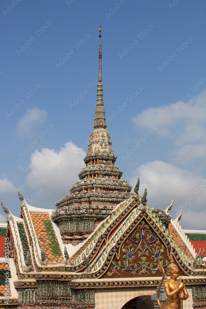 Fototapeta premium Großer Palast