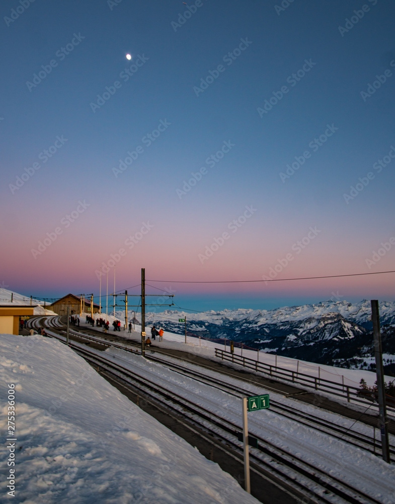 Sonnenuntergang von der Rigi an einem wunderschönen Wintertag