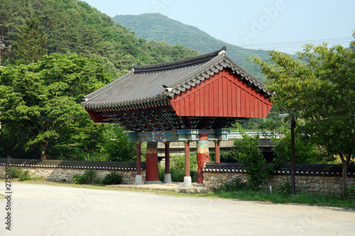 Ssangbongsa Buddhist Temple, South Korea © syston