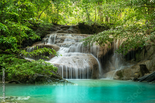 Fototapeta Naklejka Na Ścianę i Meble -  Erawan waterfall, Erawan National Park in Kanchanaburi, Thailand