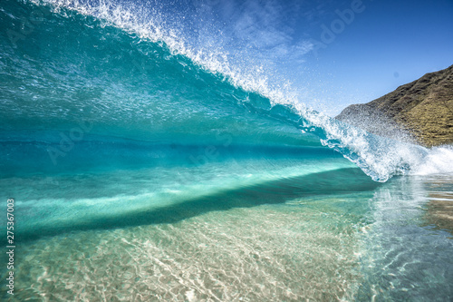 Fototapeta Naklejka Na Ścianę i Meble -  clear wave