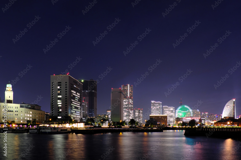 yokohama city at night