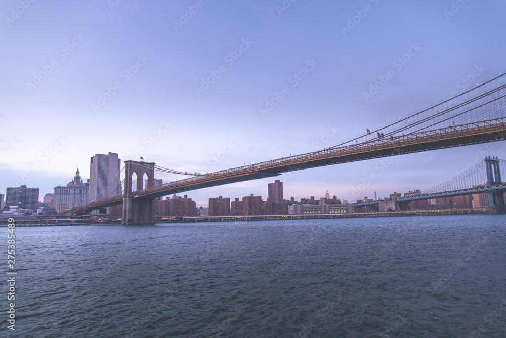 manhattan bridge