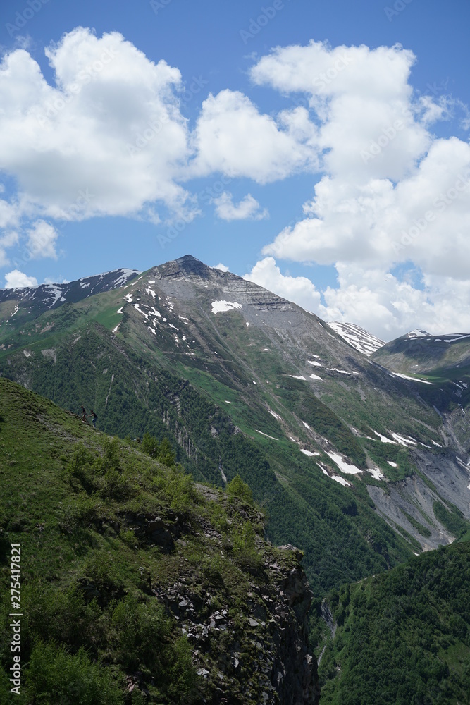 Fototapeta premium panoramic view of the mountains