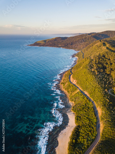 Die Great Ocean Road in Victoria Australien aus der Luft