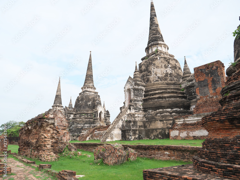 Fototapeta premium タイ王国 アユタヤ ワット・プラ・シーサンペット