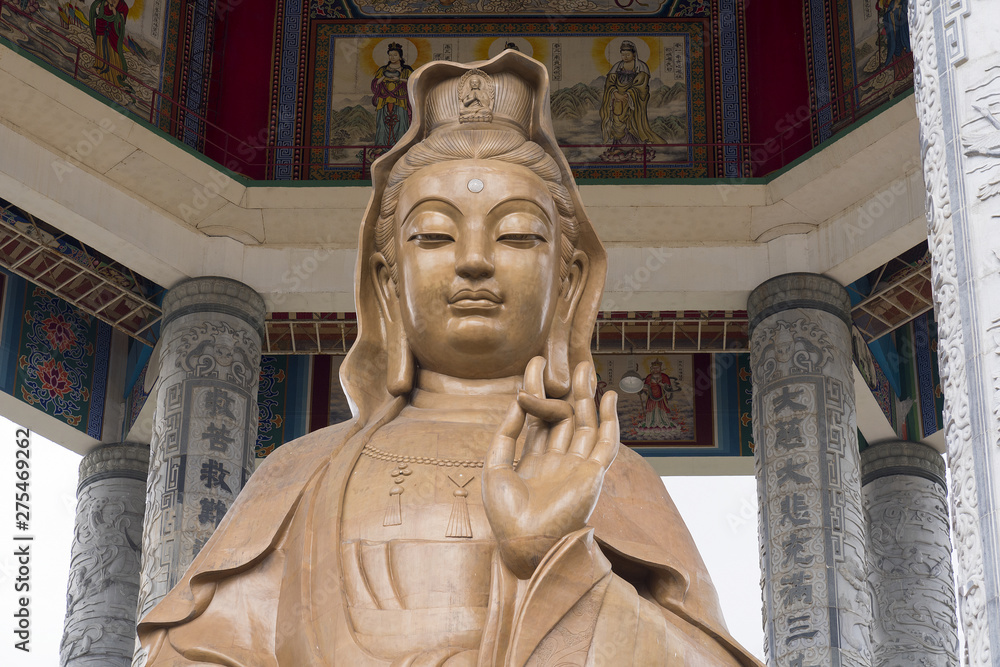 The statue of the Kuan Yin at The Kek Lok Si Temple 