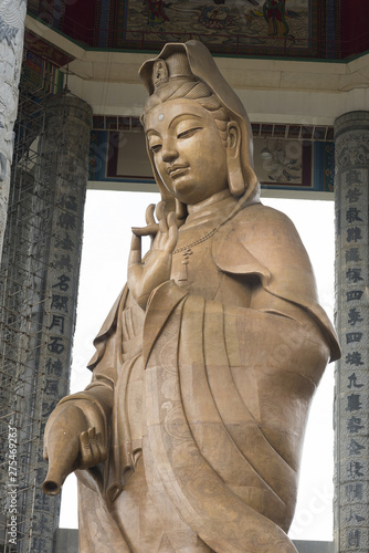 The statue of the Kuan Yin at The Kek Lok Si Temple 