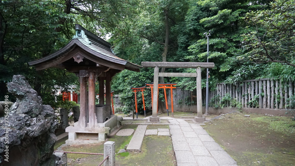 Naklejka premium 根津神社